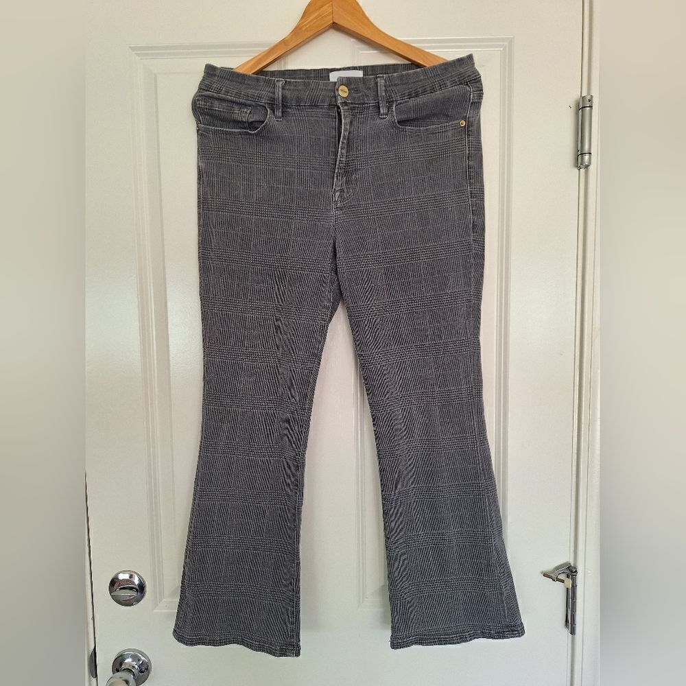 FRAME Le Crop mini Bootcut‎ jeans in plaid size 30